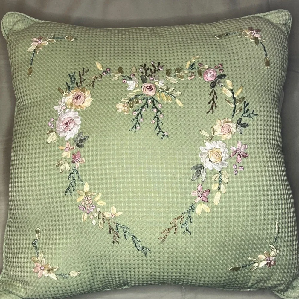 Embroidered Decorative‎ pillow